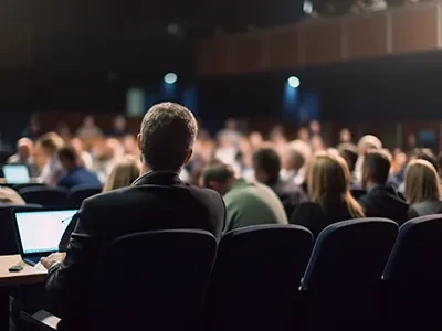 สุนทรียภาพแห่งการใช้ชีวิตด้วยวัสดุสะท้อนแสง