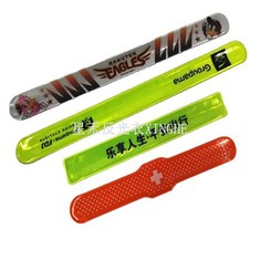 เทปสะท้อนแสง สายรัดข้อมือ PVC